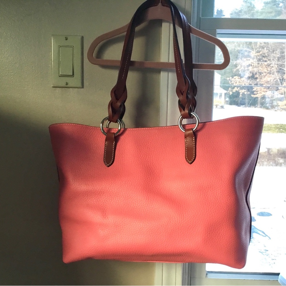 Dooney & Bourke Leather Tote NWOT - Picture 2 of 8